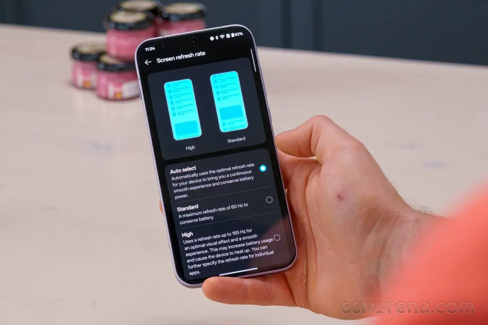 Возможно, OnePlus 16 получит дисплей с самой высокой частотой обновления в истории.