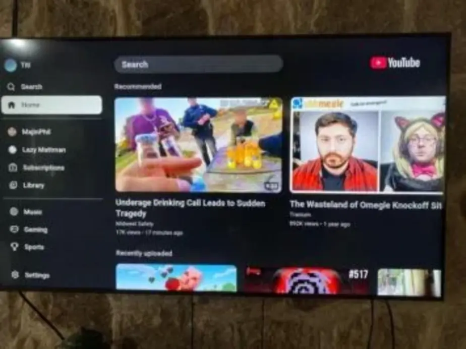 YouTube для ТВ получил обновленную боковую панель для удобной навигации