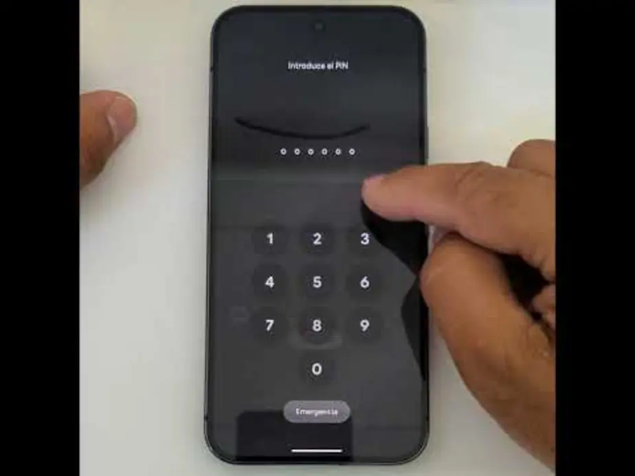 Баг экрана блокировки Android позволяет Gemini отправлять SMS без PIN-кода, но исправление уже на подходе