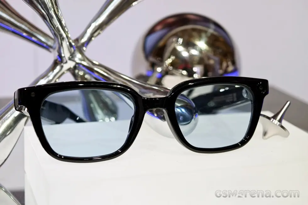Взгляд в будущее: первое знакомство с умными очками Samsung Gentle Monster и Warby Parker