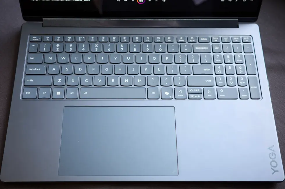 Первые ноутбуки Lenovo серии RTX Spark: ставка на стилус