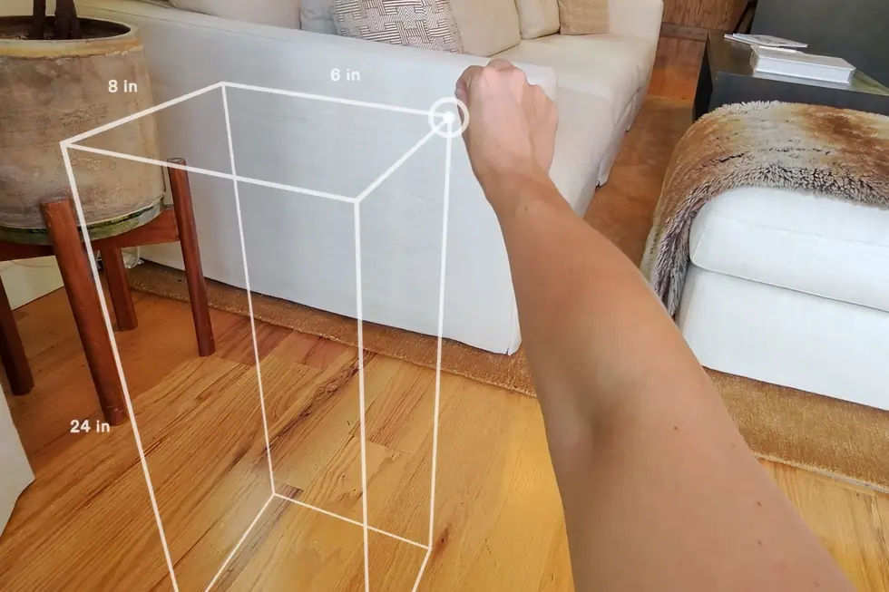 Новые AR-очки от Snap пытаются опередить Meta*