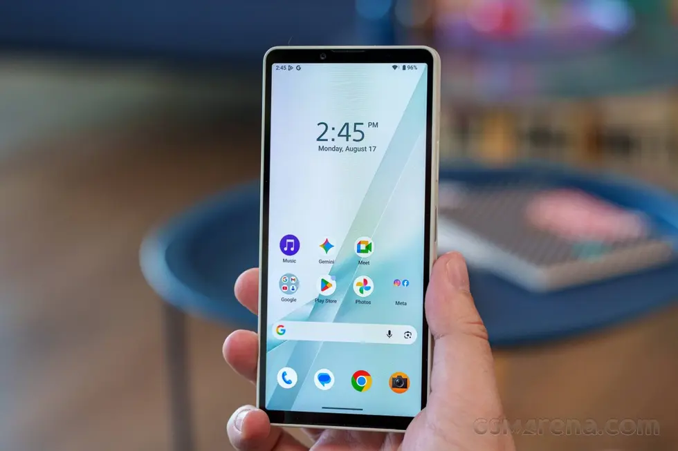 Обзор Sony Xperia 10 VIII