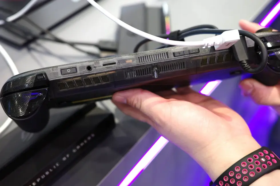 Вот когда вы сможете купить портативную консоль Xbox Ally с OLED-экраном, о которой всегда мечтали