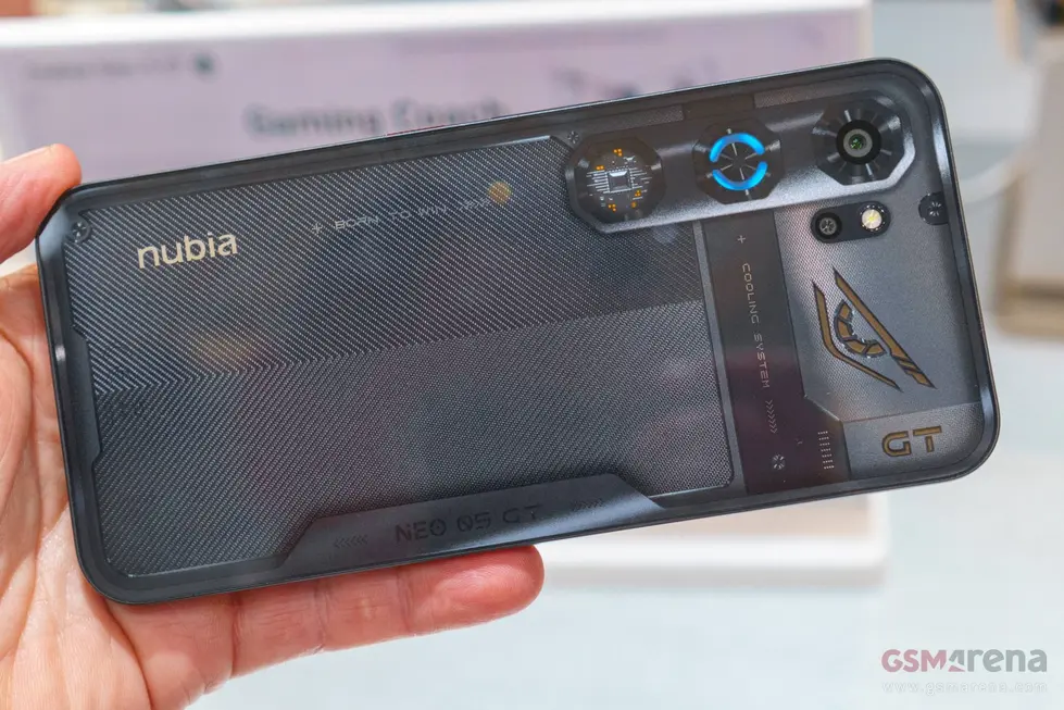 Знакомимся с nubia Neo 5 GT: есть вентилятор и RGB, но что это за чипсет?