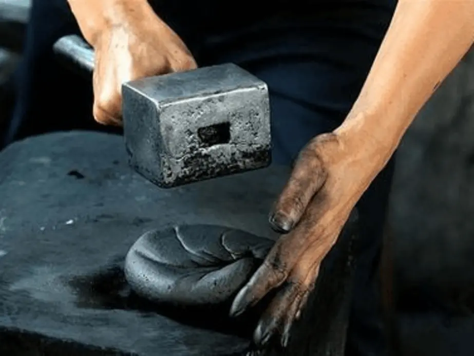 От Ли Цыци к реальности: почему старинные китайские города стали новым способом бегства для молодых путешественников.