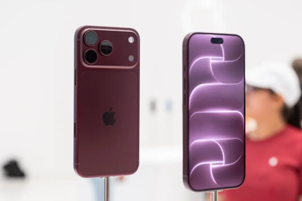 Первый взгляд на iPhone 18 Pro и 18 Pro Max: бордовый цвет, улучшенные камеры и еще больше мощности