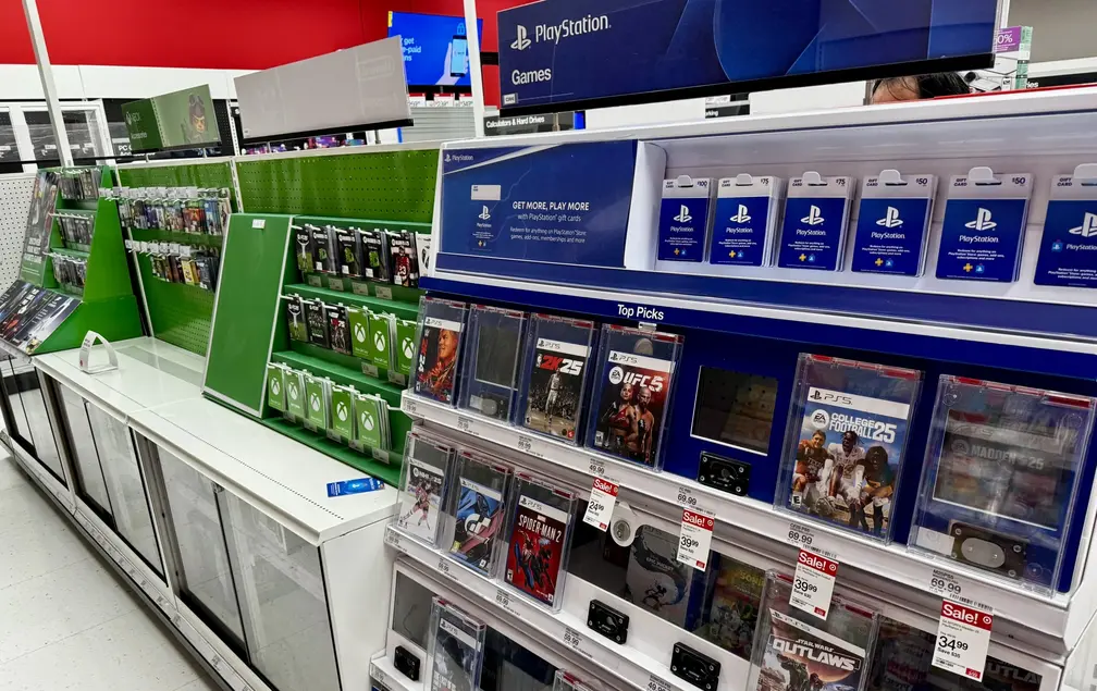 Еврокомиссар: ЕС не может помешать Sony убить дисковые игры
