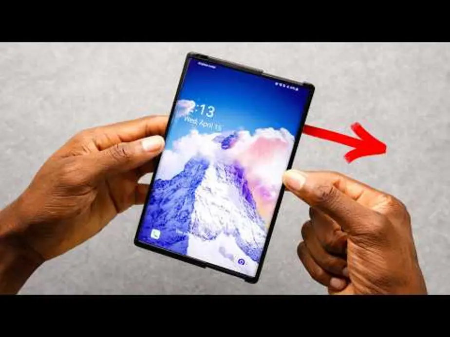 LG Rollable снова в деле: гаджет, опередивший свое время
