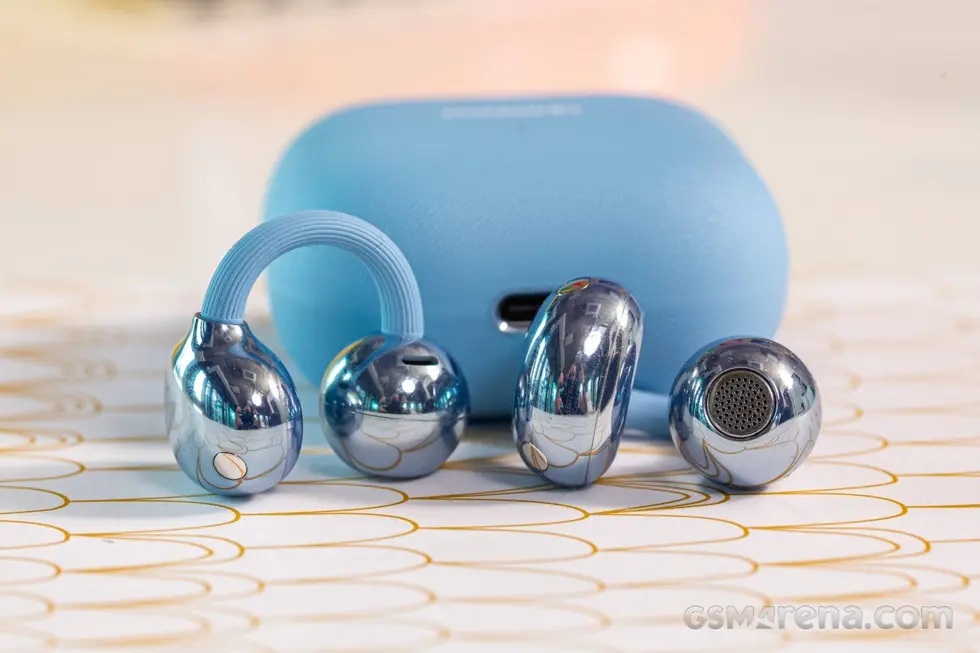 Наушники Huawei FreeClip прибыли на обзор.