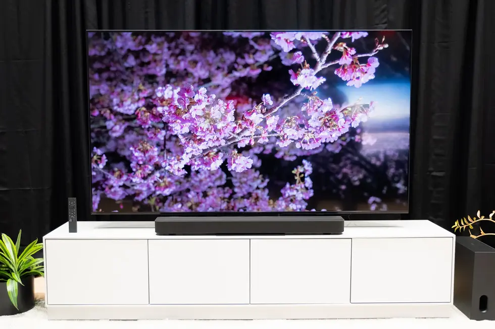 Sony Bravia 9 II — самый яркий телевизор, что мы видели. Стоит ли ради этого отказываться от QLED?