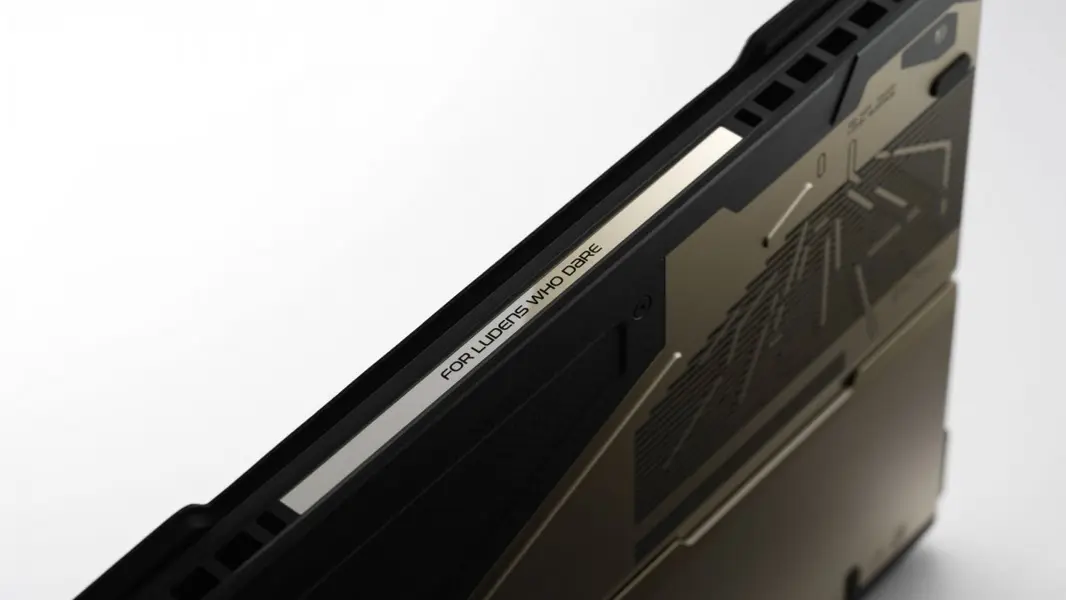 Игровой планшет Asus, созданный в сотрудничестве с Kojima Productions
