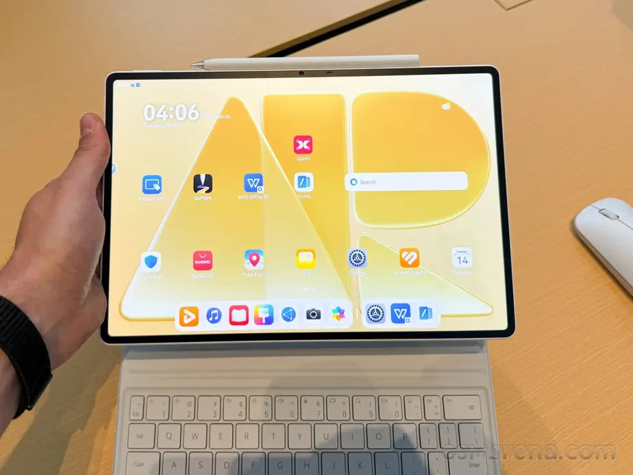 Первый взгляд на Хуавей MatePad Air (2026)