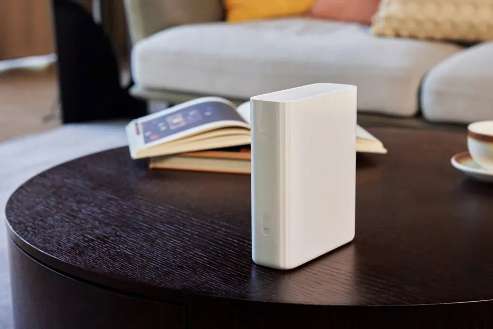 TCL представила новые телефоны, планшет и Wi-Fi 7 роутеры на выставке CES 2026.