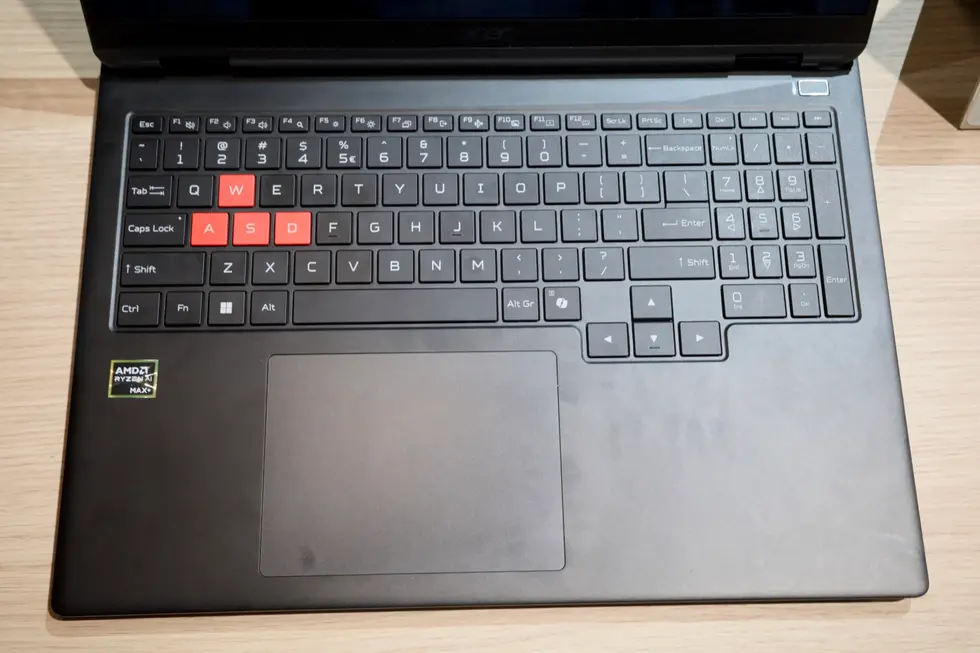 Новый ноутбук Acer Aspire — это как Nintendo 3DS с 4K-экраном