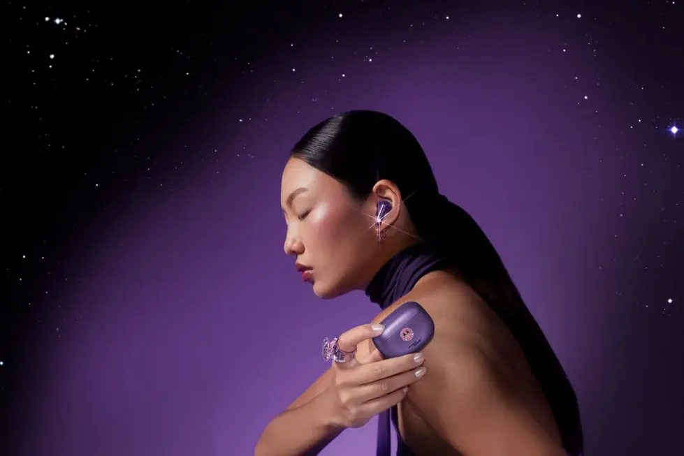 Утечка нового цвета House of Moto Indigo от Motorola Signature