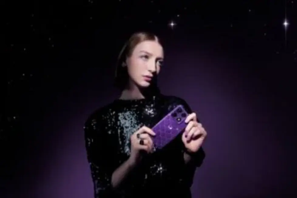 Утечка нового цвета House of Moto Indigo от Motorola Signature